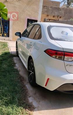 تۆیۆتا کۆرۆلا